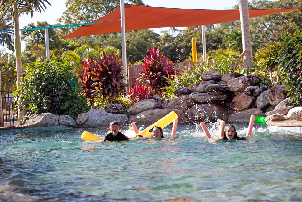 Cairns Crystal Cascades Holiday Park Exteriör bild